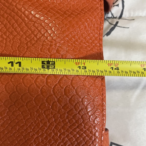 Neiman Marcus Orange Textured Large Tote Zip Pockets Pool Beach Cruise - Picture 7 of 8